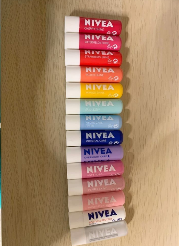 Nivea lipblame (2pic)