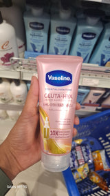 VaselineEven Tone Lotion with Serum for Soft Glow - 200ml