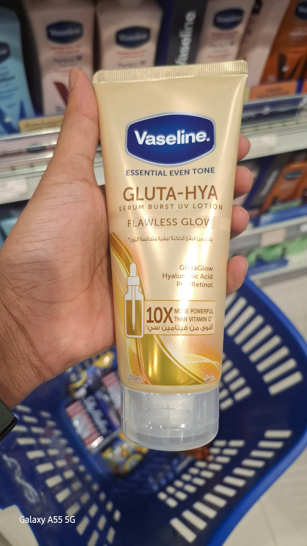 Vaseline
Gluta High Serum 200ml - UV Body Lotion, Anti-Blemish and Brightening